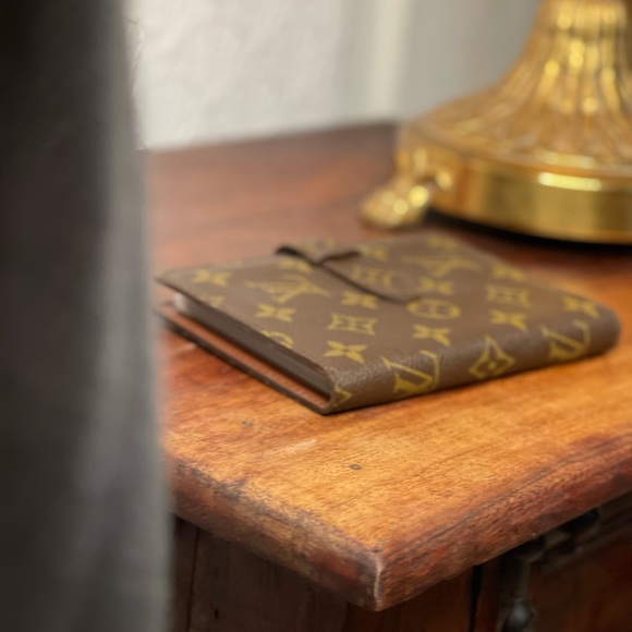 VINTAGE LOUIS VUITTON PHOTO ALBUM - Picture 8 of 12